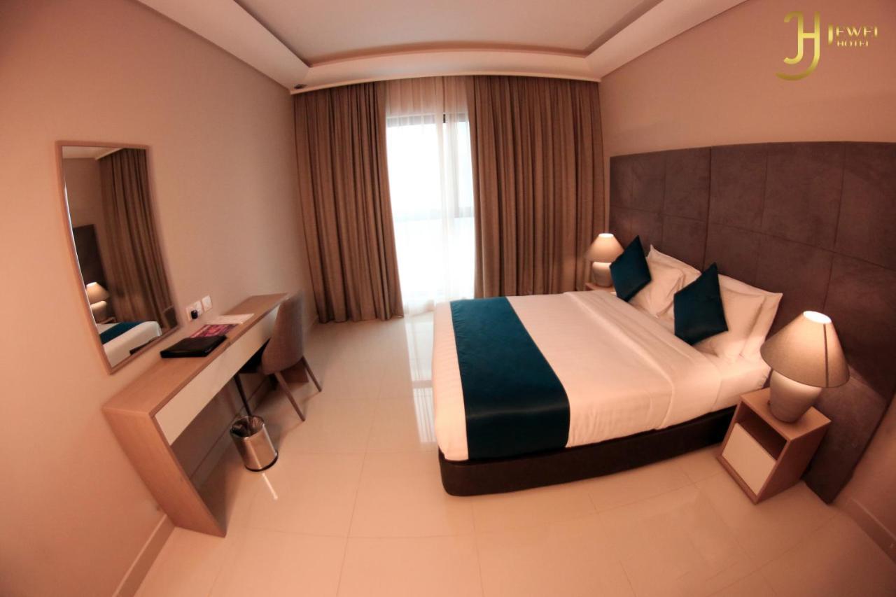 Sunday Luxury Downtown Adliya Formerly Jewel होटल